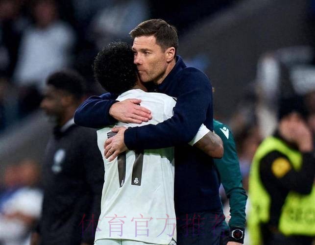 阿隆索纠错！皇马6000万前锋蜕变：边缘人晋升主力 全队受益